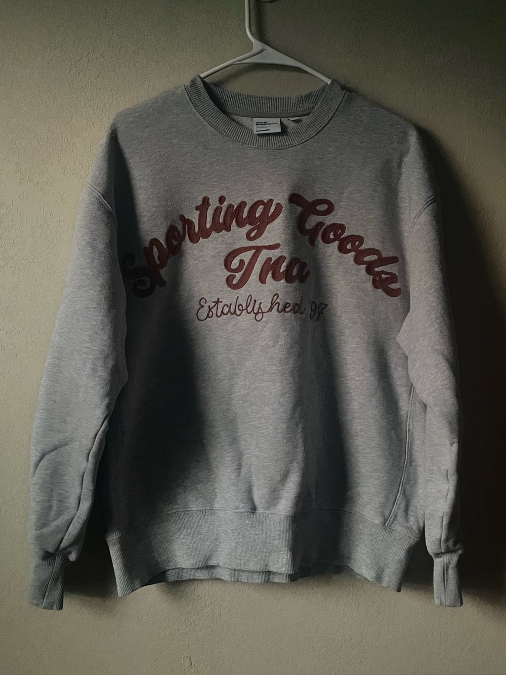 TNA by Aritizia Sporting Goods Gray Crewneck Sweatshirt